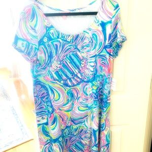 Gorgeous Lily Pulitzer women’s T-shirt dress (XL)!  Never worn with tags still.